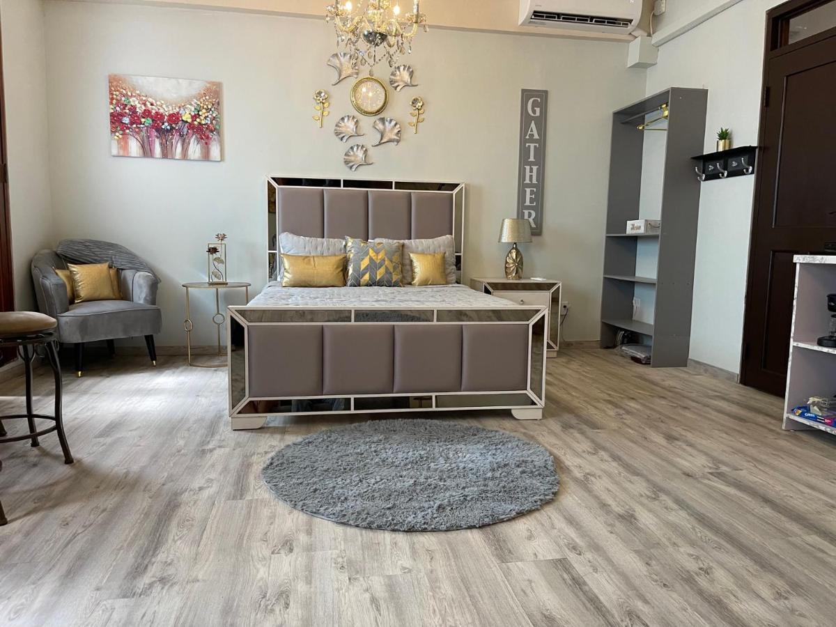 The Balconies Studio, The Marilyn Suite & The Crystal Apartment At Casa Of Essence In Old Σαν Χουάν Εξωτερικό φωτογραφία
