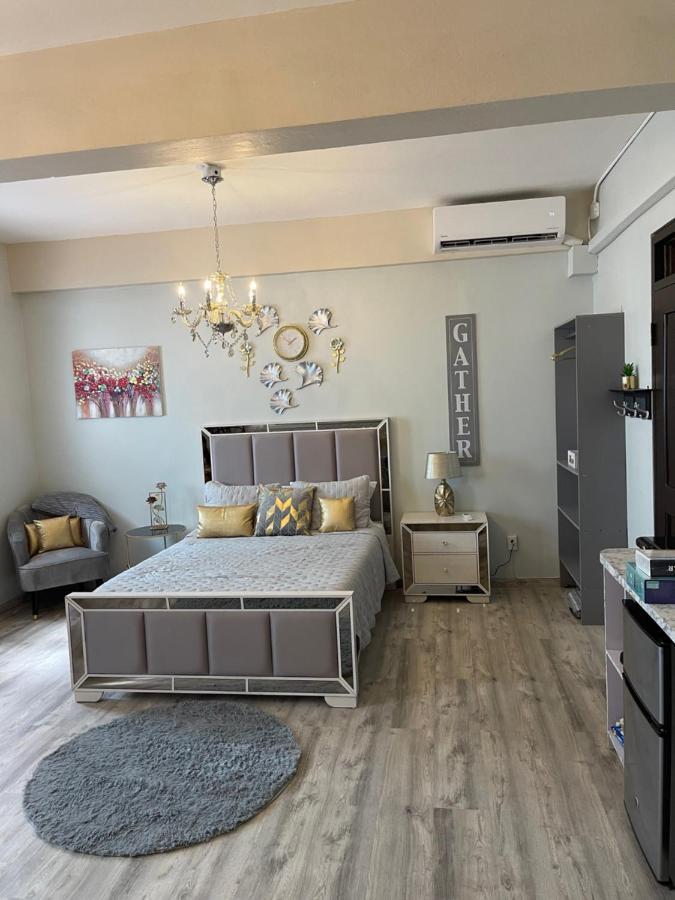 The Balconies Studio, The Marilyn Suite & The Crystal Apartment At Casa Of Essence In Old Σαν Χουάν Εξωτερικό φωτογραφία