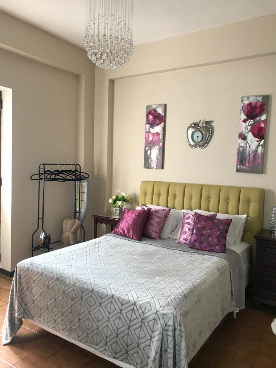 The Balconies Studio, The Marilyn Suite & The Crystal Apartment At Casa Of Essence In Old Σαν Χουάν Εξωτερικό φωτογραφία